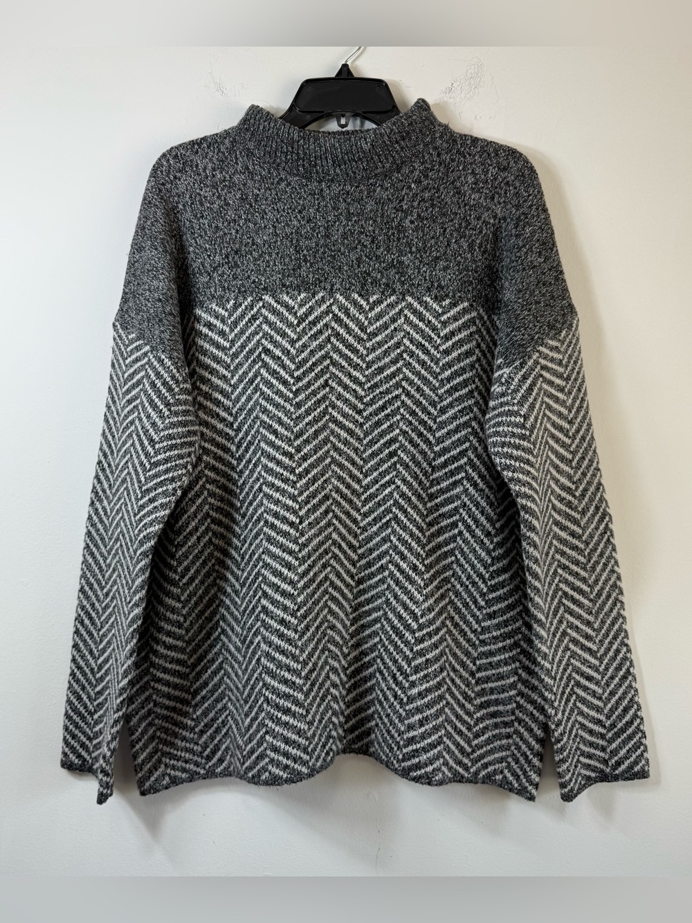 I.N. Studio XL Grey Chevron Knit Mock Neck Sweater Oversized